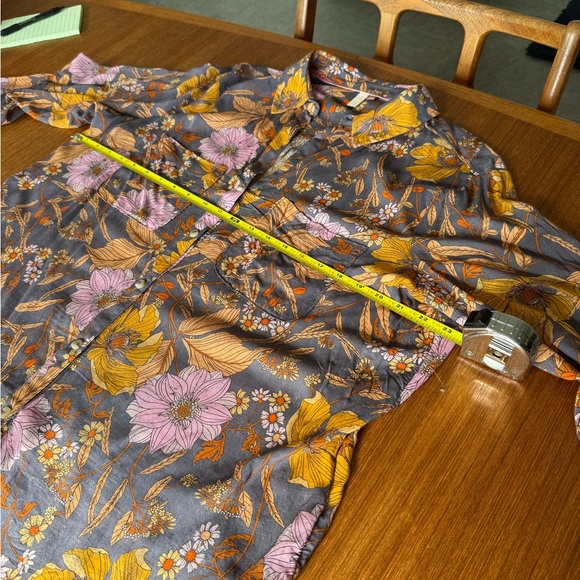 Pilcro Gray and Orange Floral Shirt - Picture 5 of 5